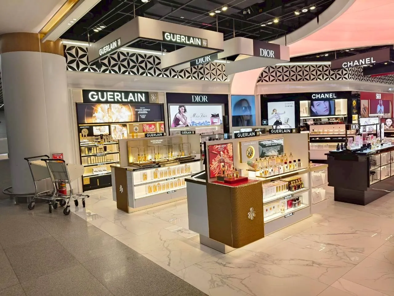 GUERLAIN @KPDF SUV SAT1 - before