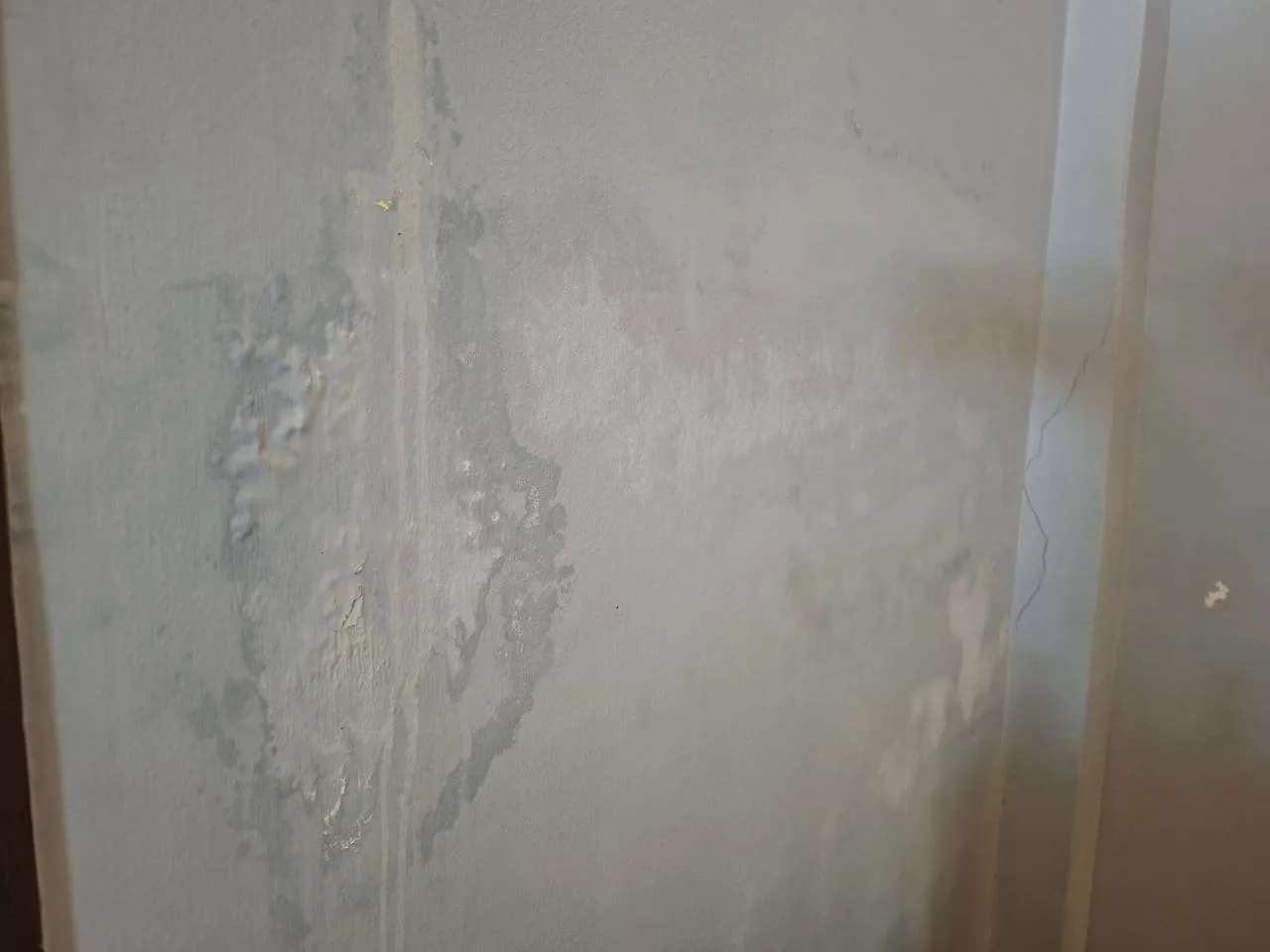 Paint Repair - ITALASIA Sathorn - before